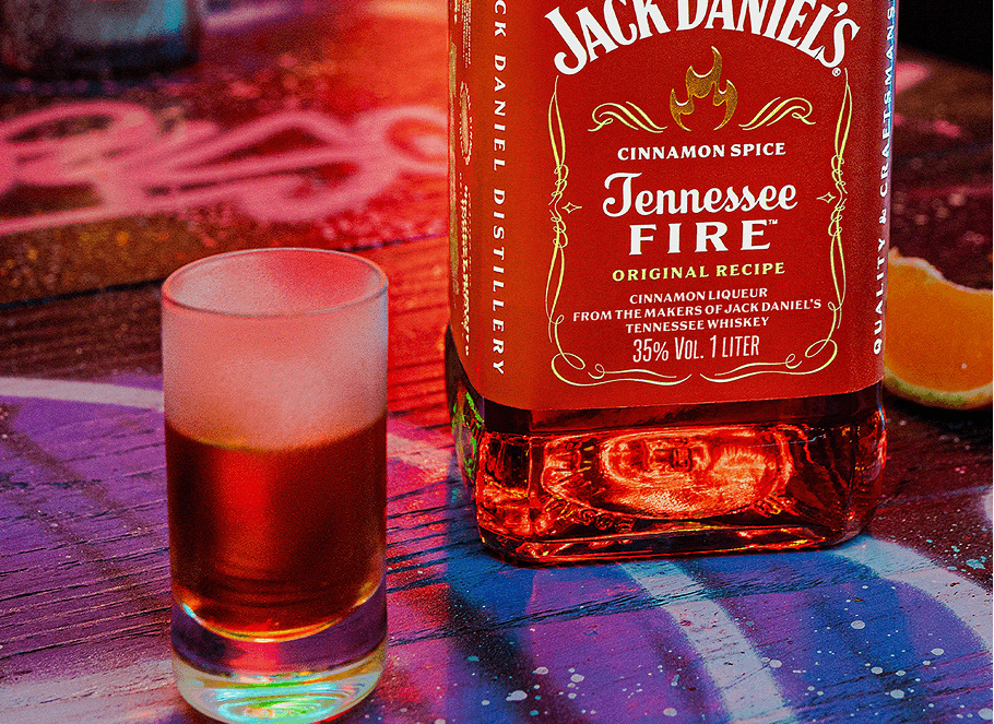 jack fire shot lifestyle
